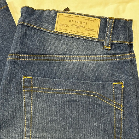 Rushers Jeans straight cut with distress on front size 32 - Picture 2 of 7